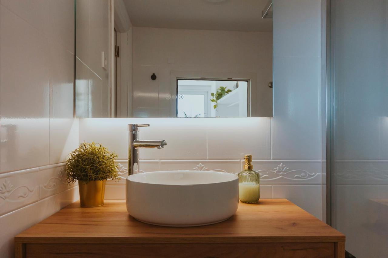 Apartamento Con Gran Terraza Junto A La Playa 토레몰리노스 외부 사진