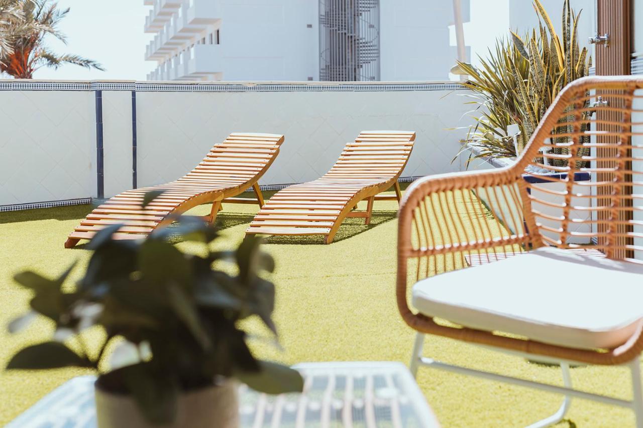 Apartamento Con Gran Terraza Junto A La Playa 토레몰리노스 외부 사진