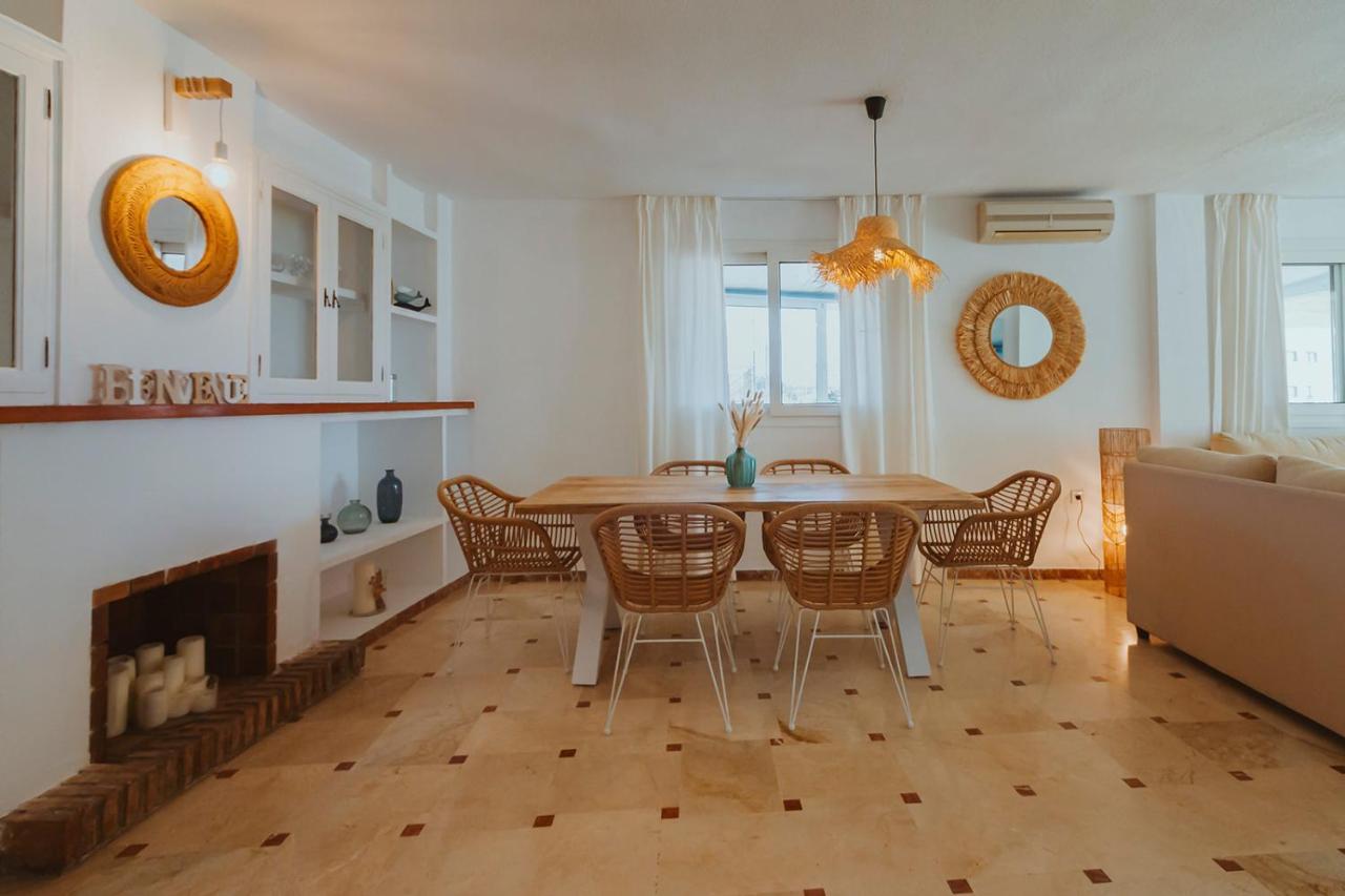 Apartamento Con Gran Terraza Junto A La Playa 토레몰리노스 외부 사진