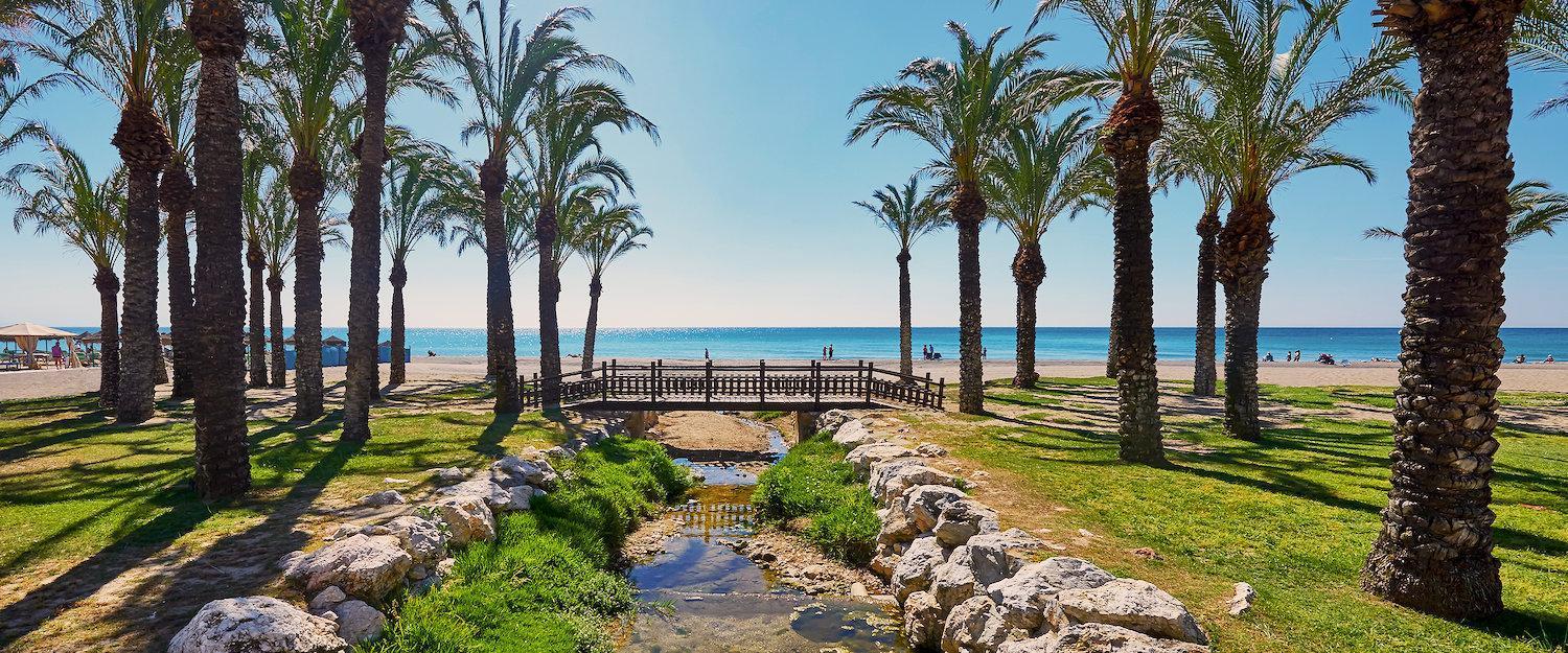 Apartamento Con Gran Terraza Junto A La Playa 토레몰리노스 외부 사진